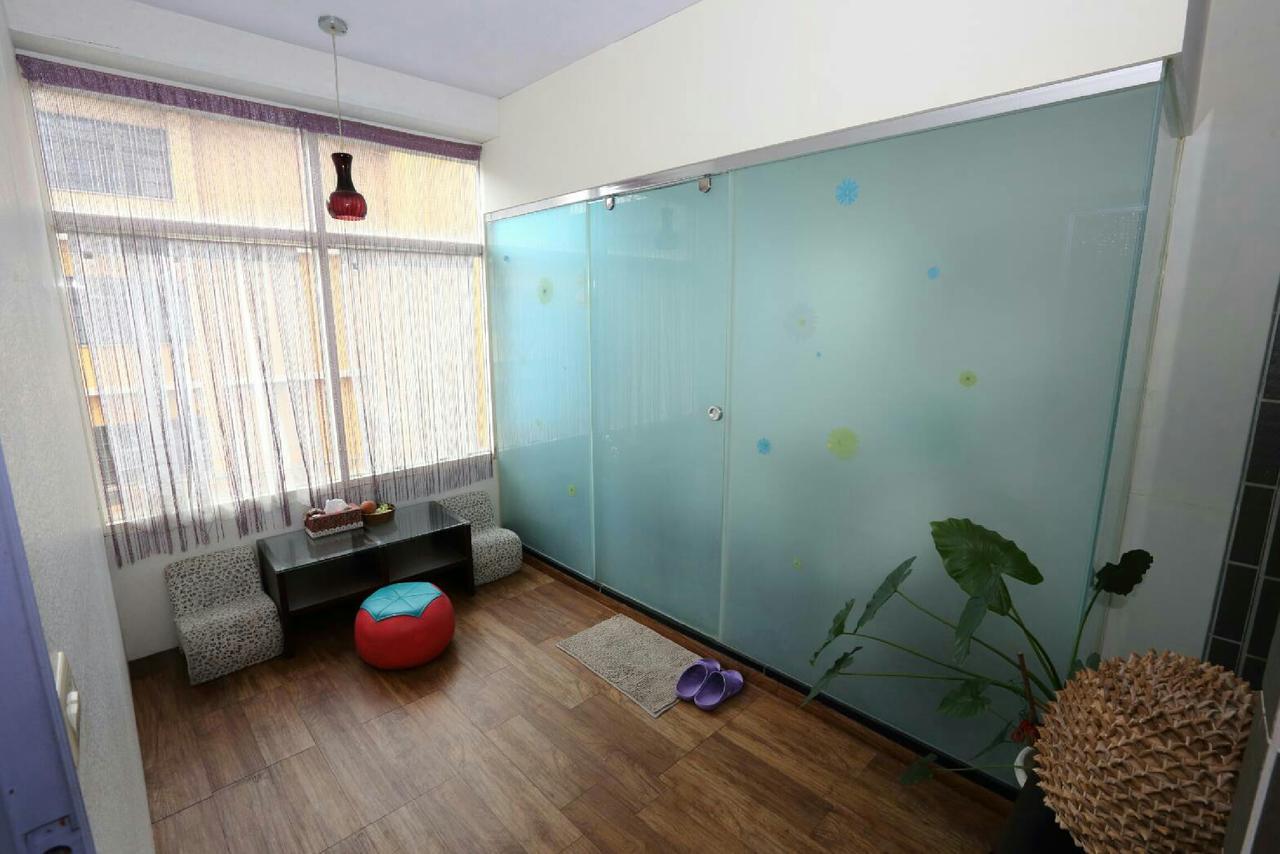 Smile Baby Hotel Luodong Exterior photo